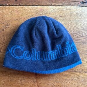 Columbia Men's Navy and Teal Sweater